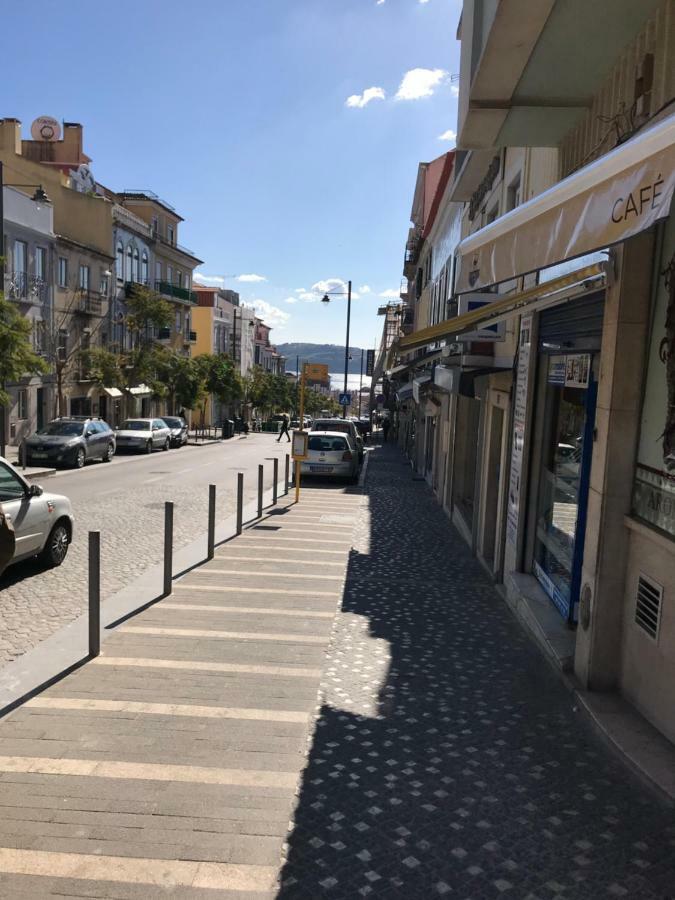 Excellent 2 bedroom apartment in Lissabon Buitenkant foto